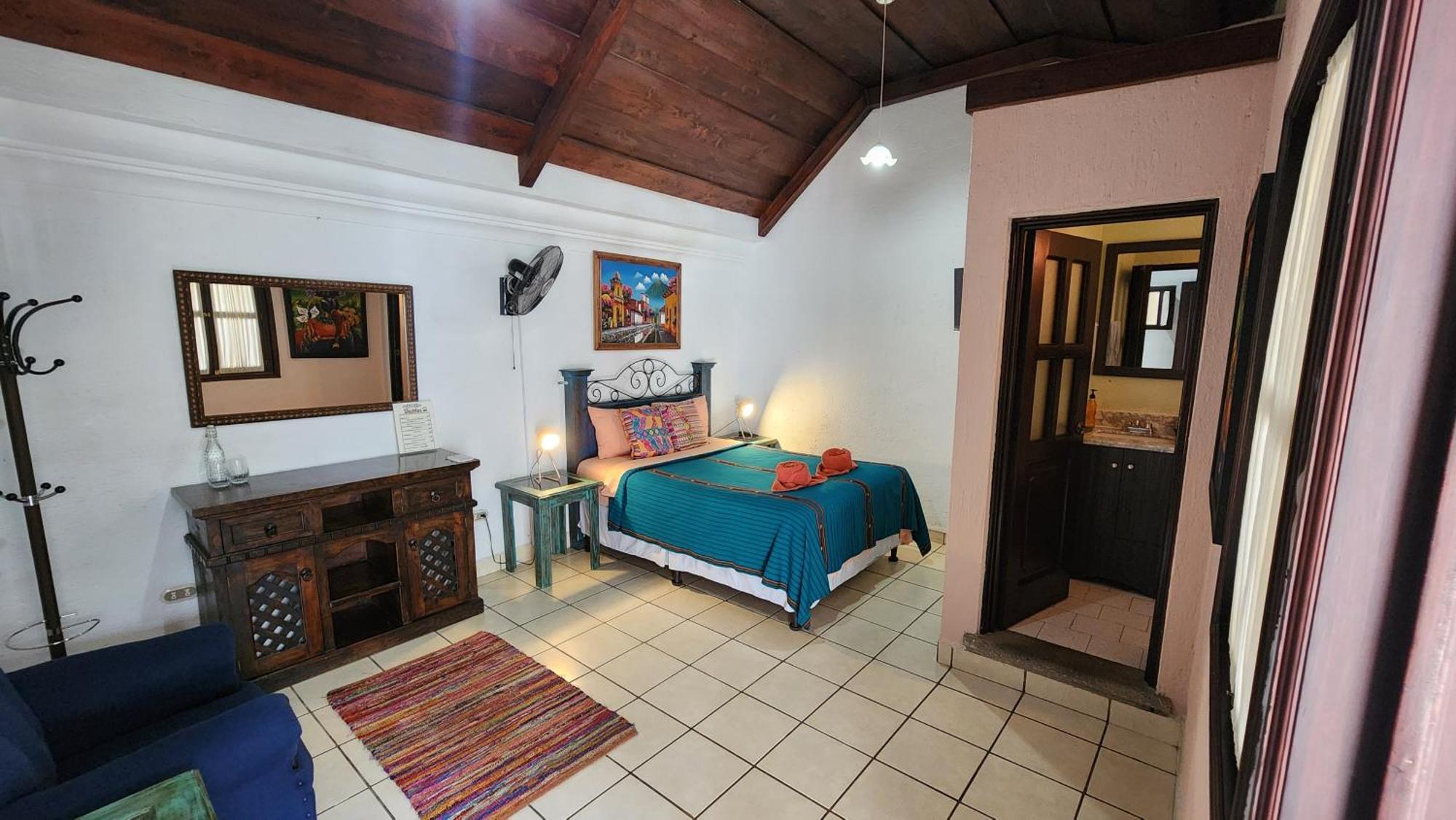 Magnolias Hotel Antigua Bagian luar foto